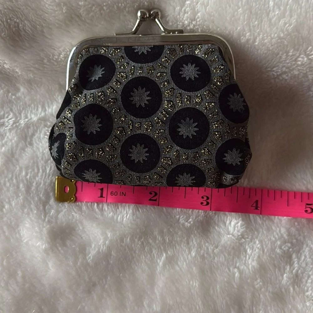 Kiss lock coin wallet black and gold
